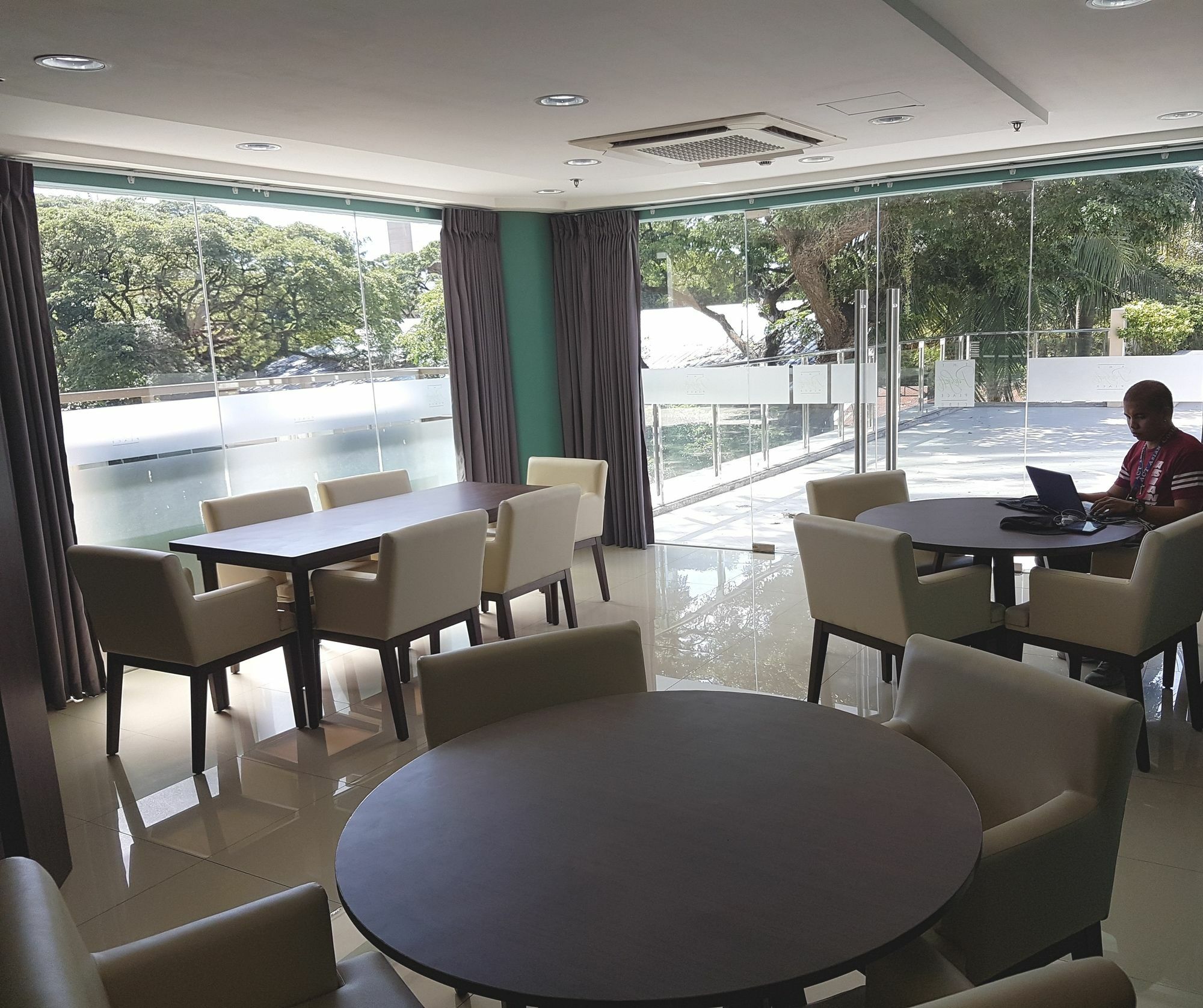 Padgett Place Prime Suites Cebu Zewnętrze zdjęcie
